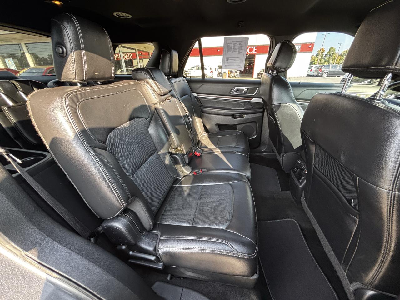 Ford Explorer Limited 4WD 2017