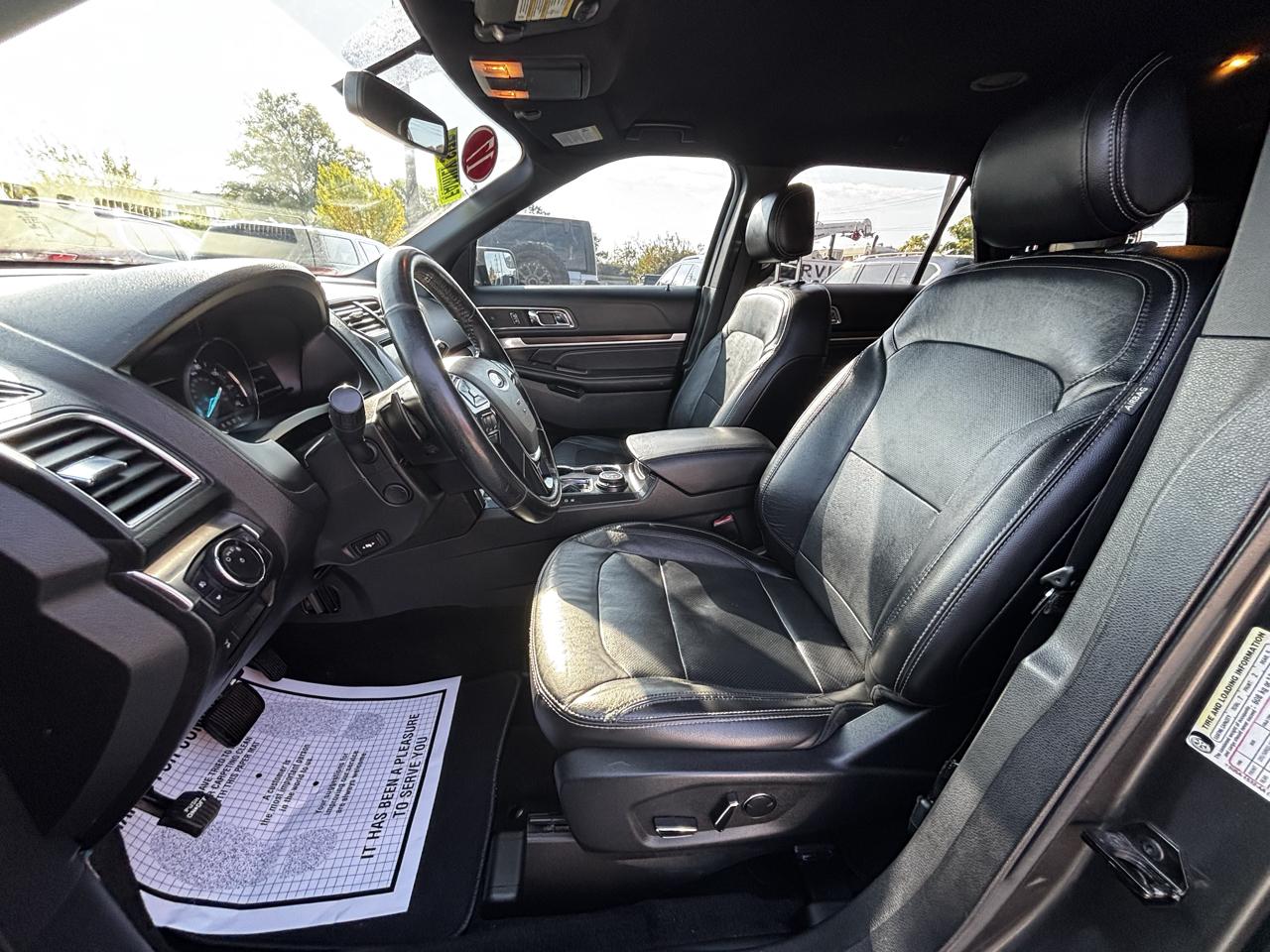 Ford Explorer Limited 4WD 2017