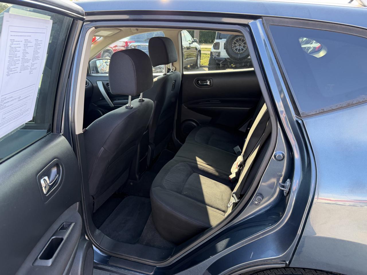 Nissan Rogue Select FWD 4dr S 2015