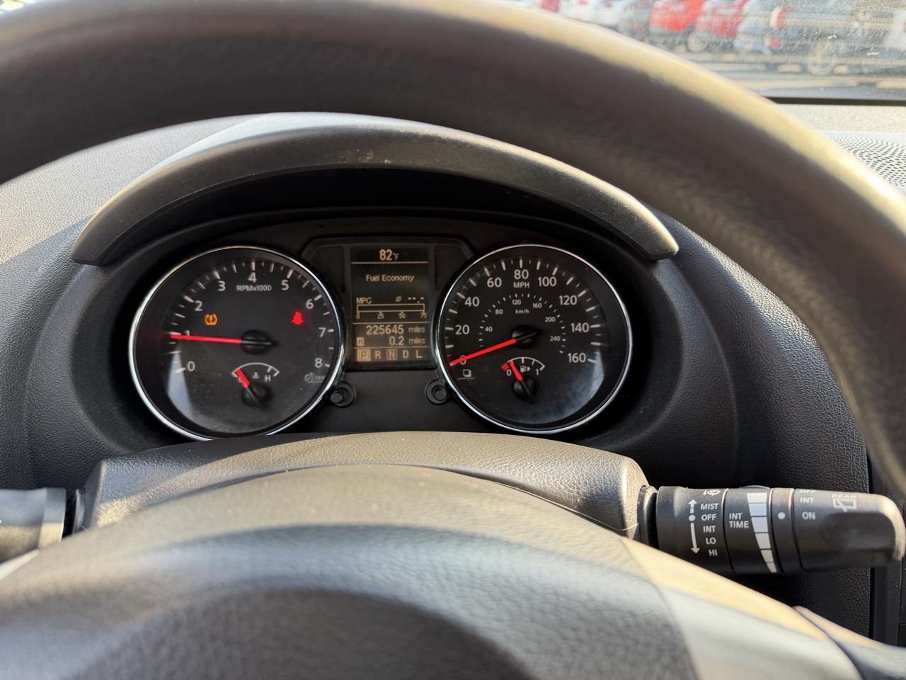 Nissan Rogue Select FWD 4dr S 2015