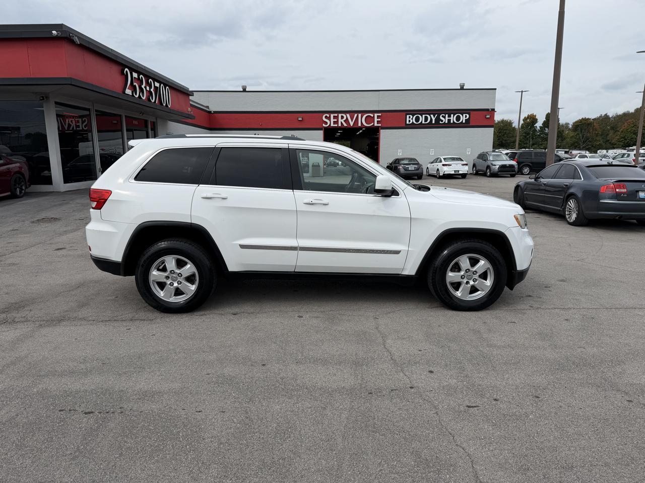 Jeep Grand Cherokee 4WD 4dr Laredo 2013