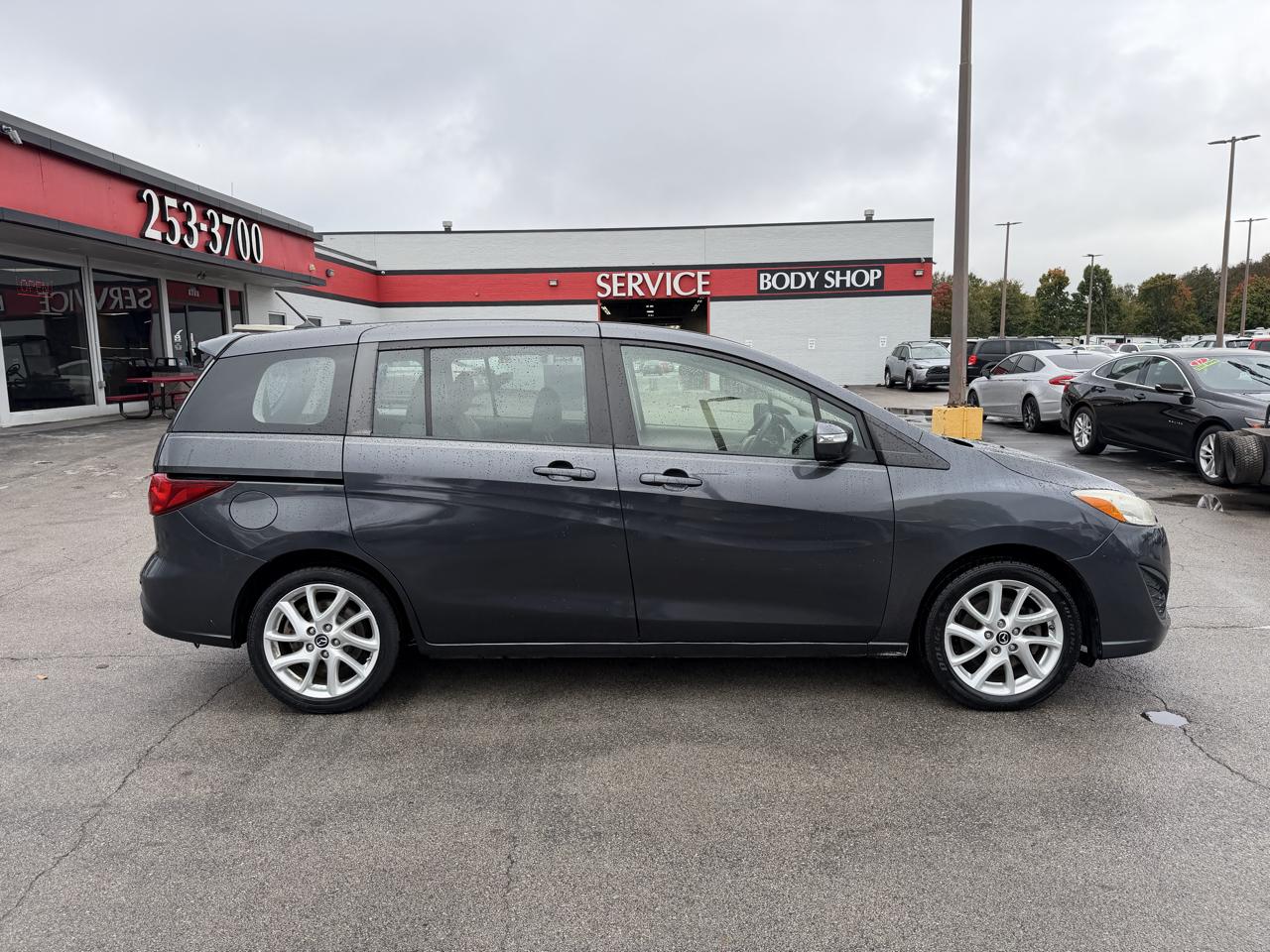 Mazda MAZDA5 Touring 2015