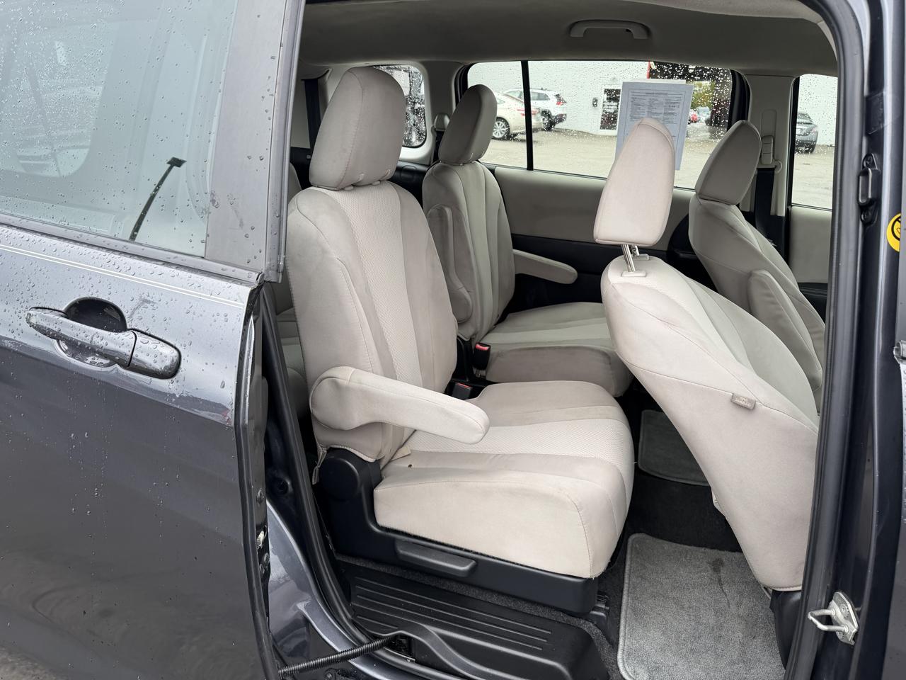 Mazda MAZDA5 Touring 2015