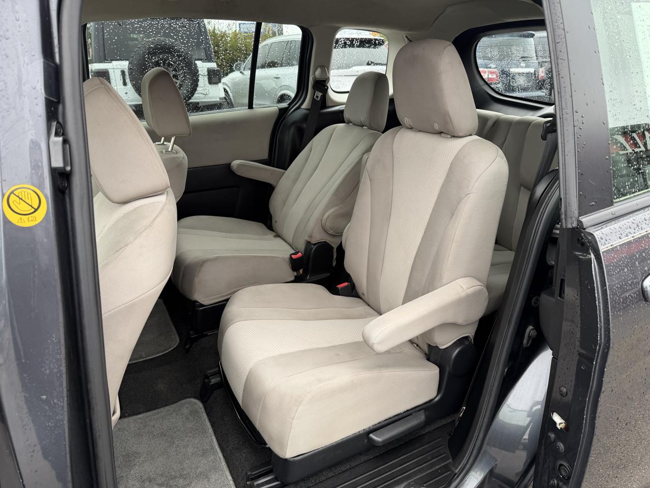 Mazda MAZDA5 Touring 2015