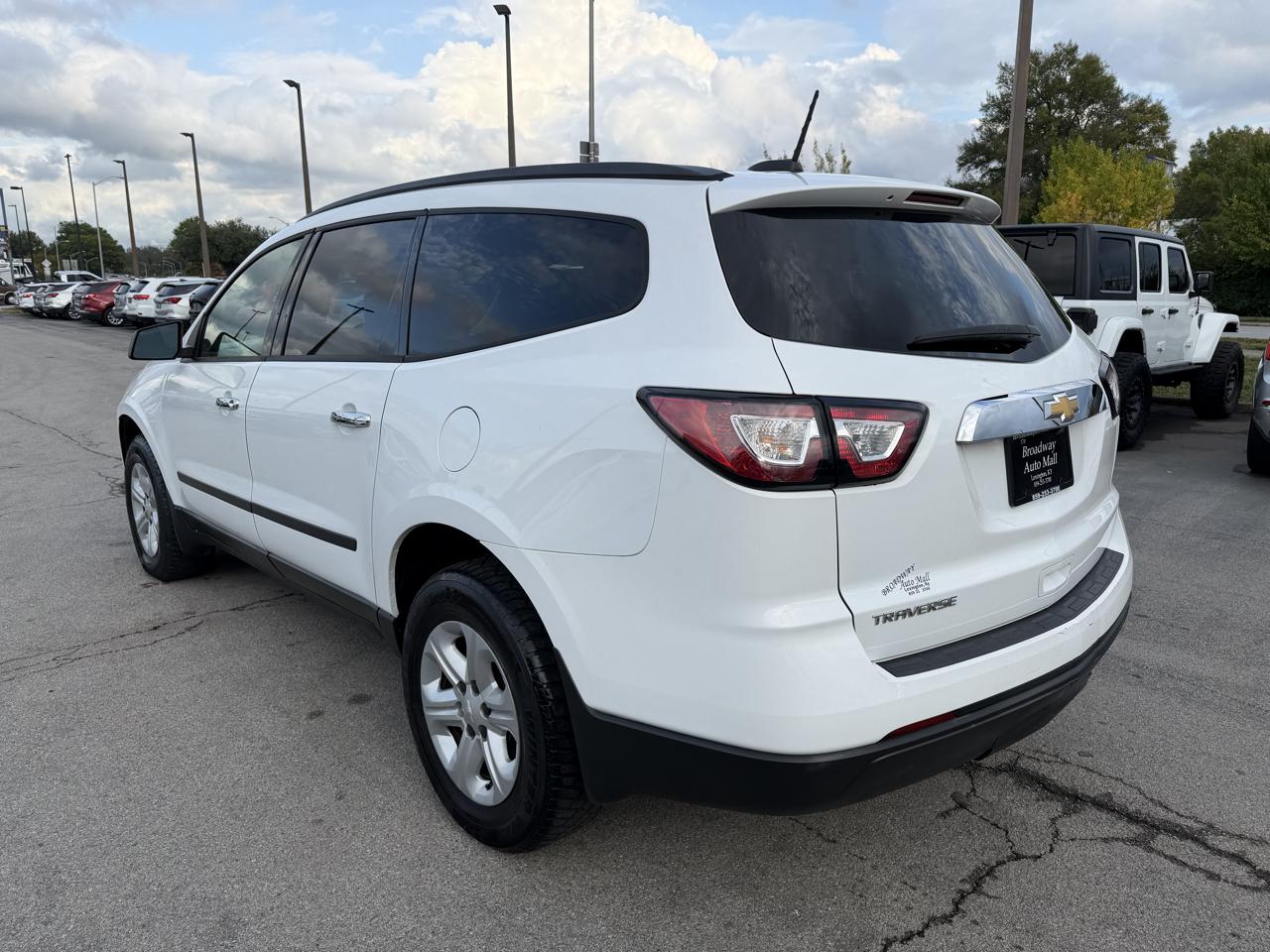 Chevrolet Traverse LS 2017