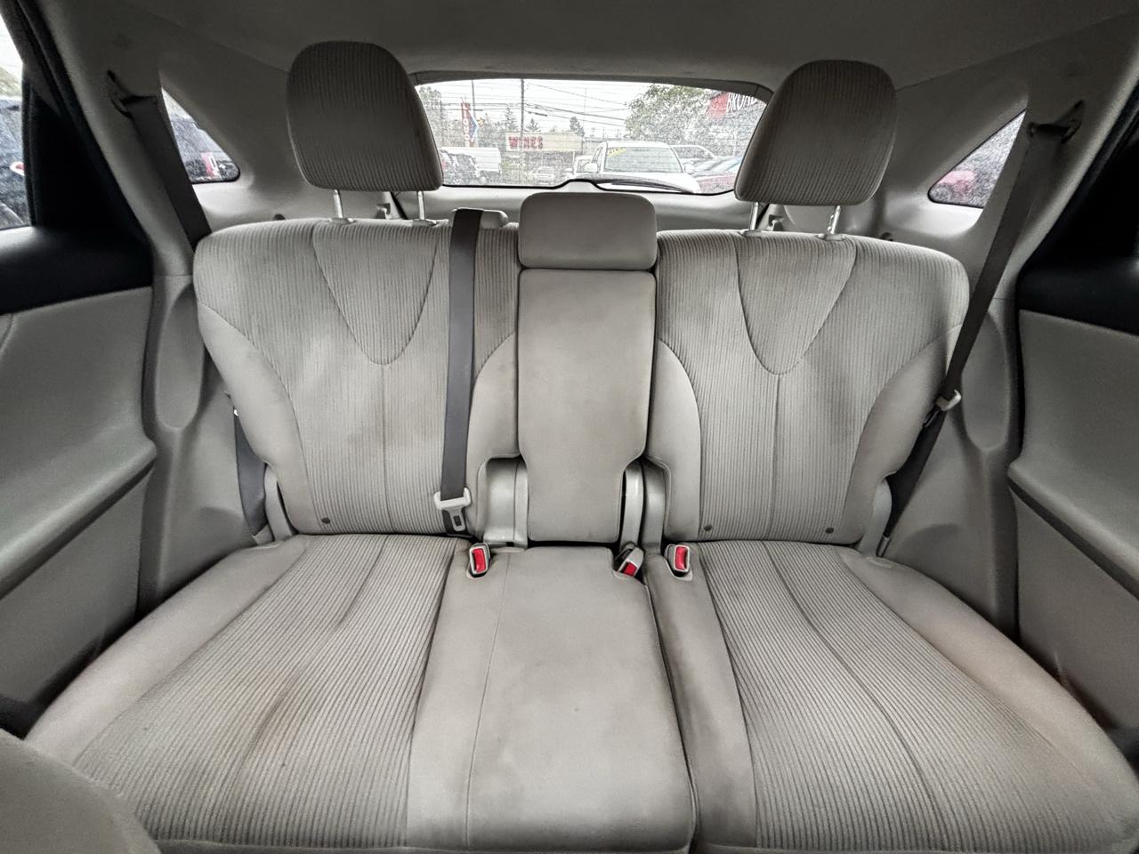 Toyota Venza 4dr Wgn V6 AWD (Natl) 2011