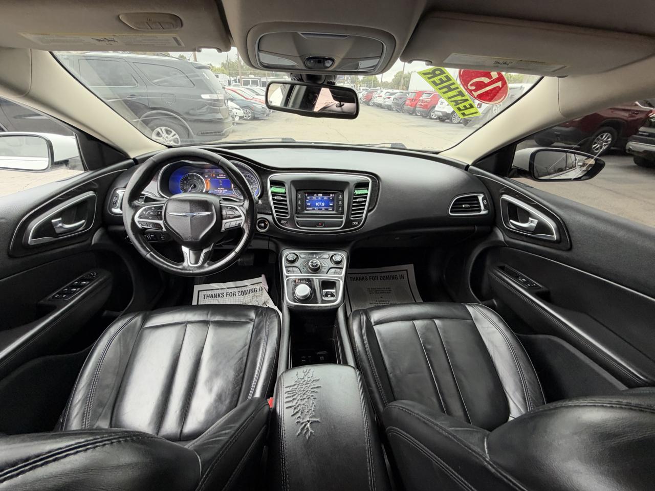 Chrysler 200 4dr Sdn C FWD 2015