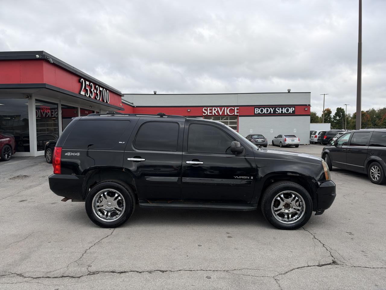 GMC Yukon 4WD 4dr 1500 SLT 2007