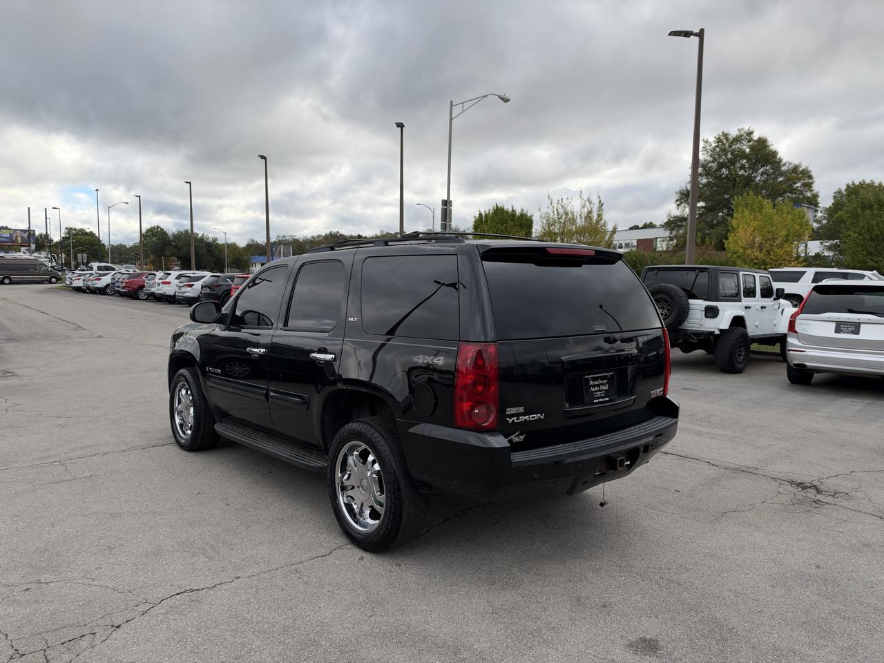 GMC Yukon 4WD 4dr 1500 SLT 2007