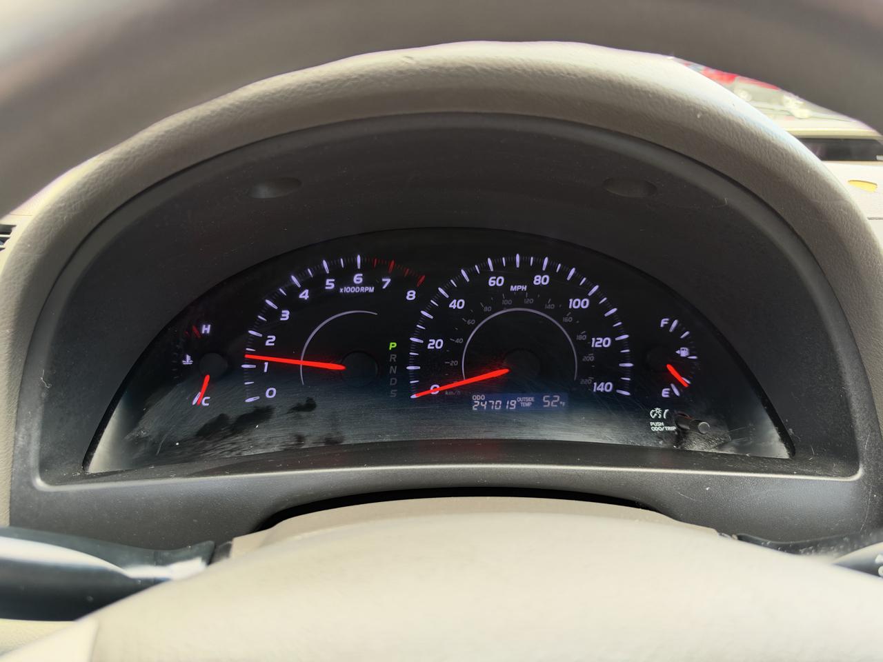 Toyota Camry 4dr Sdn LE Auto 2011