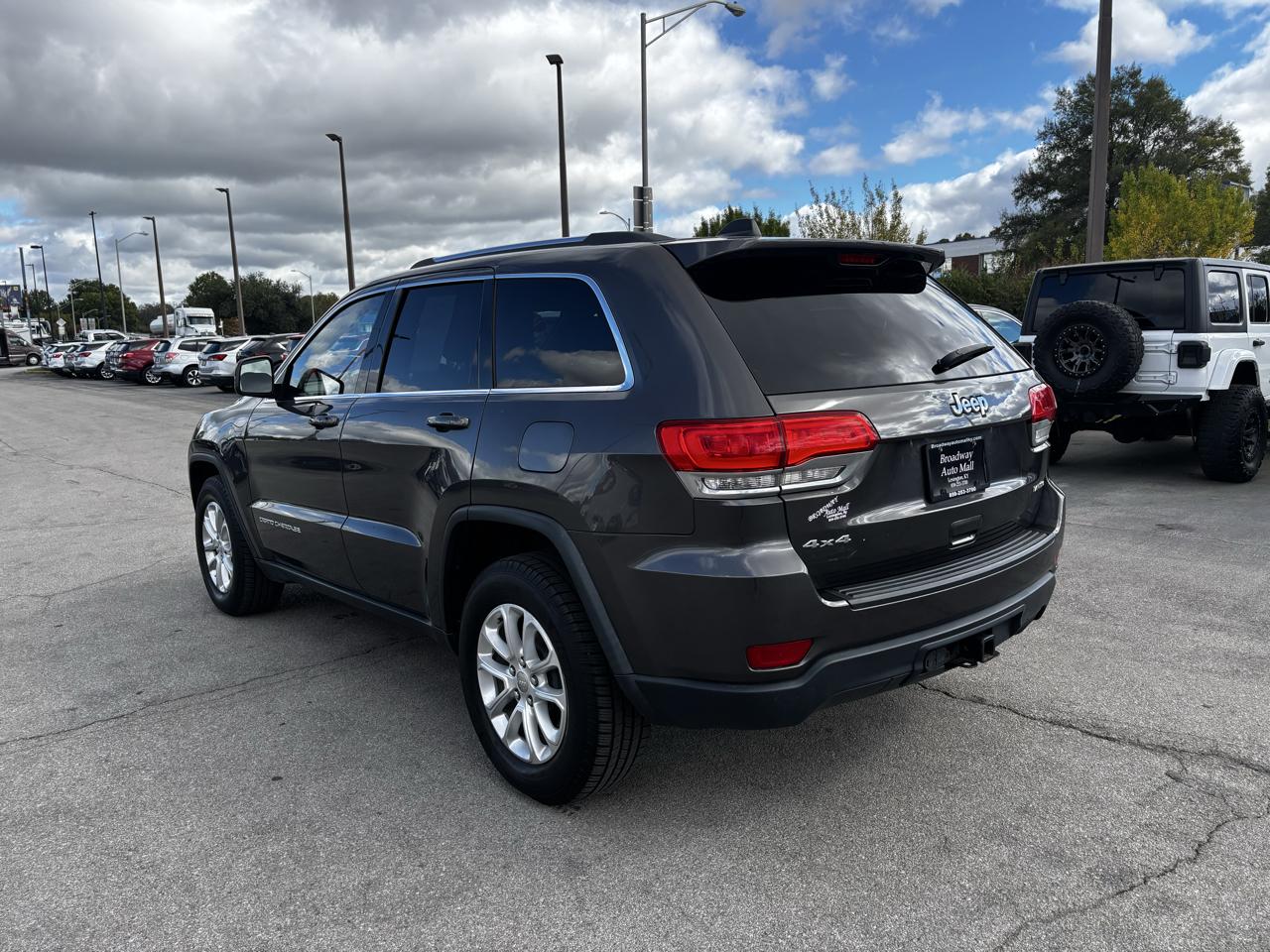 Jeep Grand Cherokee 4WD 4dr Laredo 2016