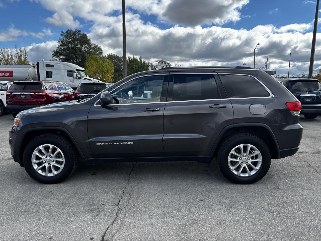 Jeep Grand Cherokee 4WD 4dr Laredo 2016