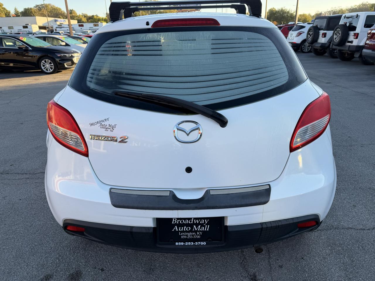 Mazda MAZDA2  2012
