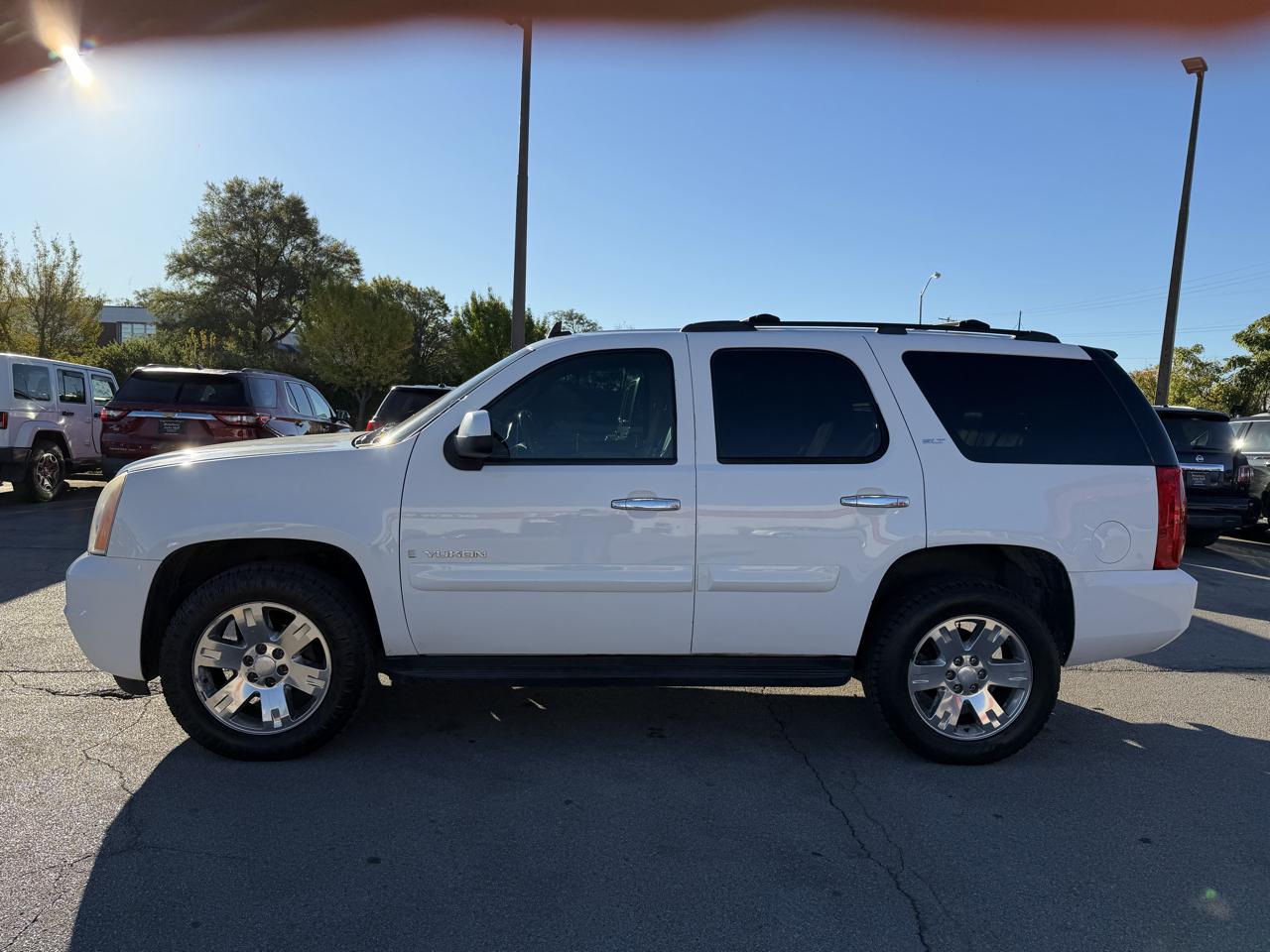 GMC Yukon 4WD 4dr 1500 SLT w/4SA 2008