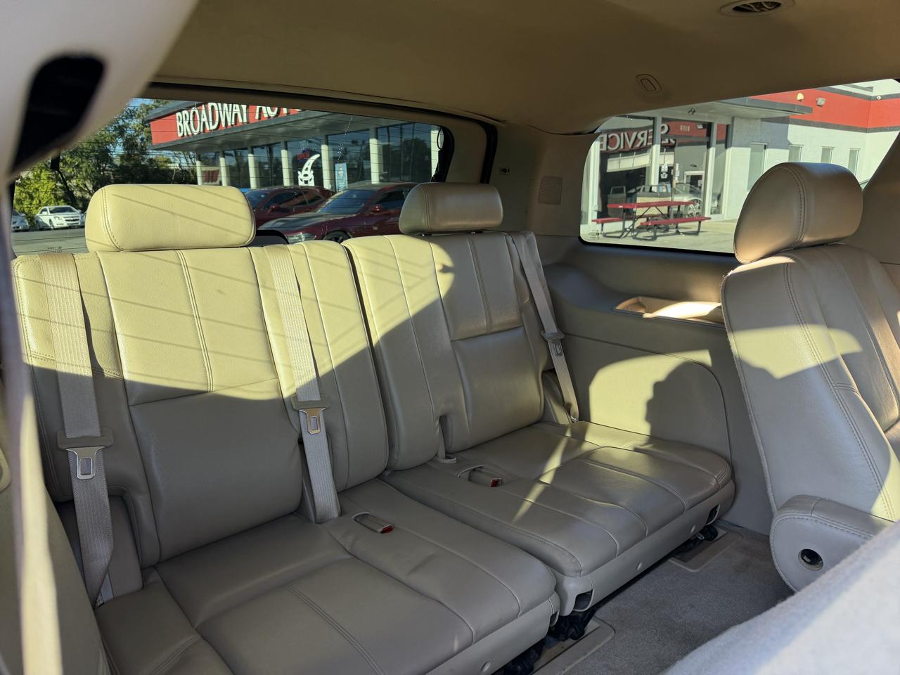 GMC Yukon 4WD 4dr 1500 SLT w/4SA 2008