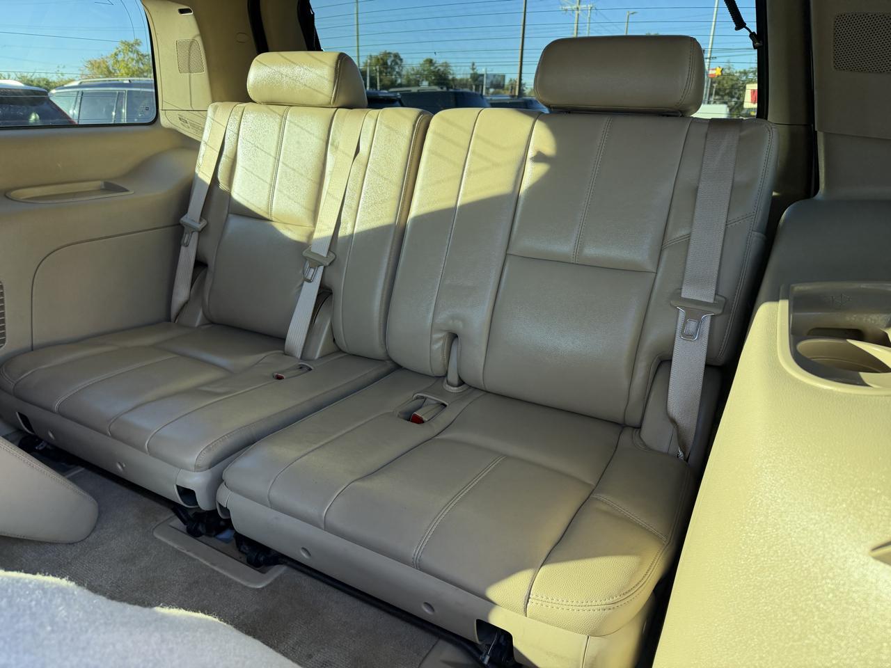 GMC Yukon 4WD 4dr 1500 SLT w/4SA 2008