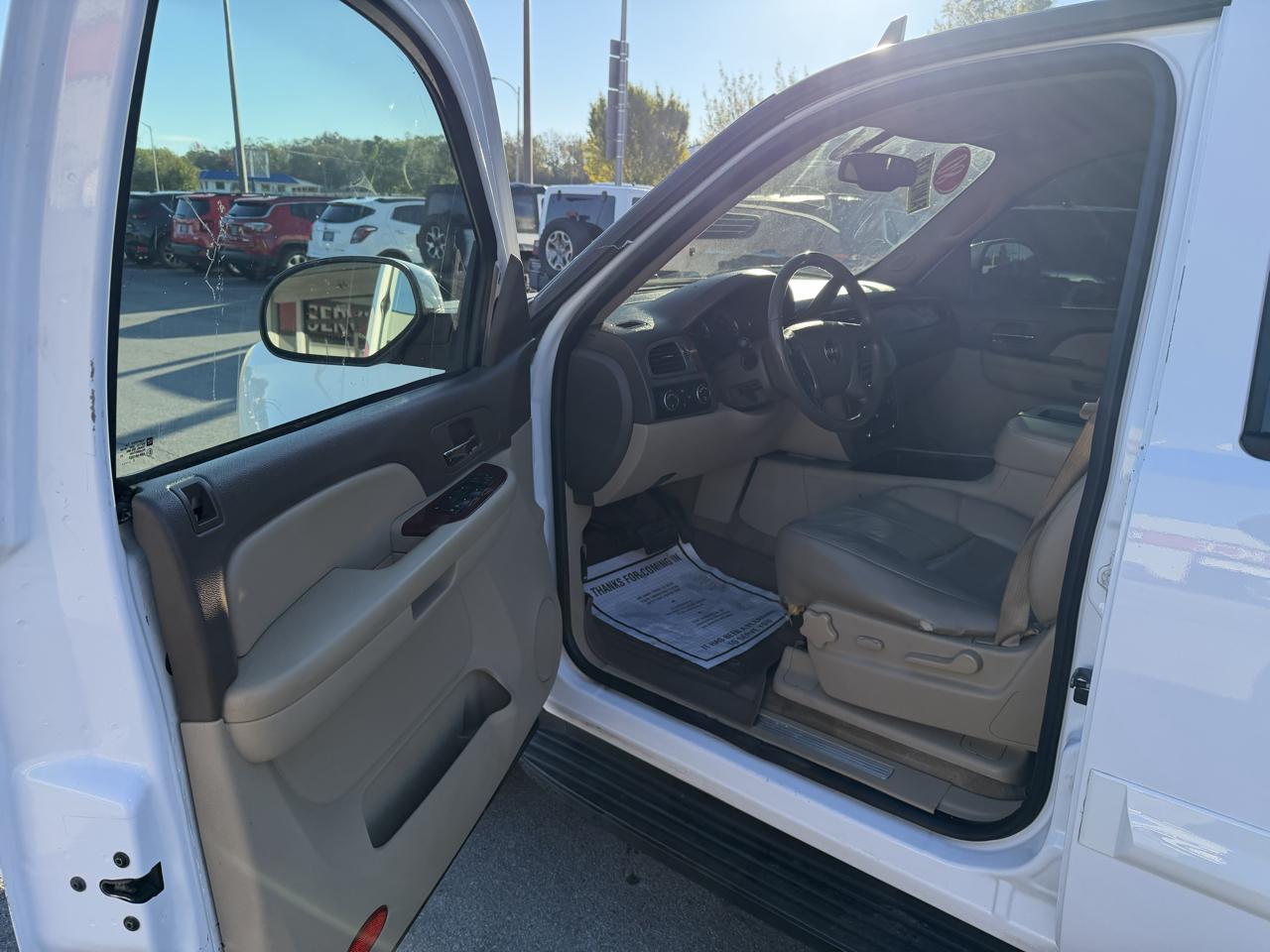 GMC Yukon 4WD 4dr 1500 SLT w/4SA 2008