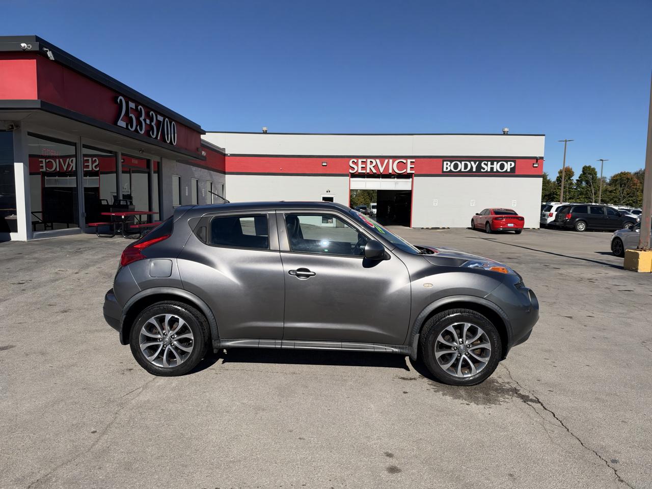 Nissan Juke 5dr Wgn CVT S AWD 2012