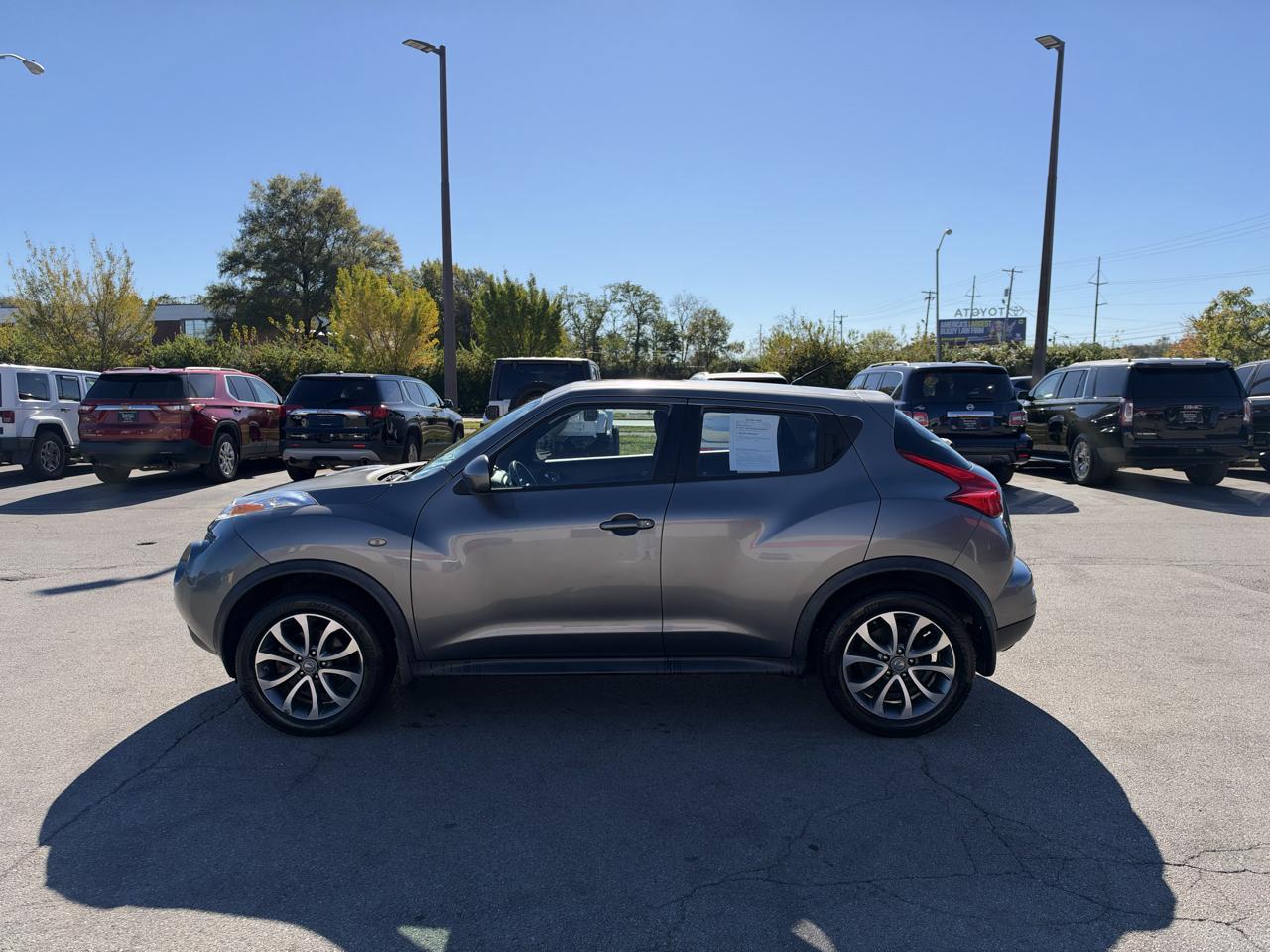Nissan Juke 5dr Wgn CVT S AWD 2012