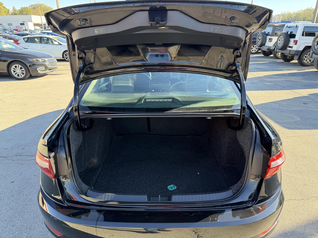 Volkswagen Jetta S 2019