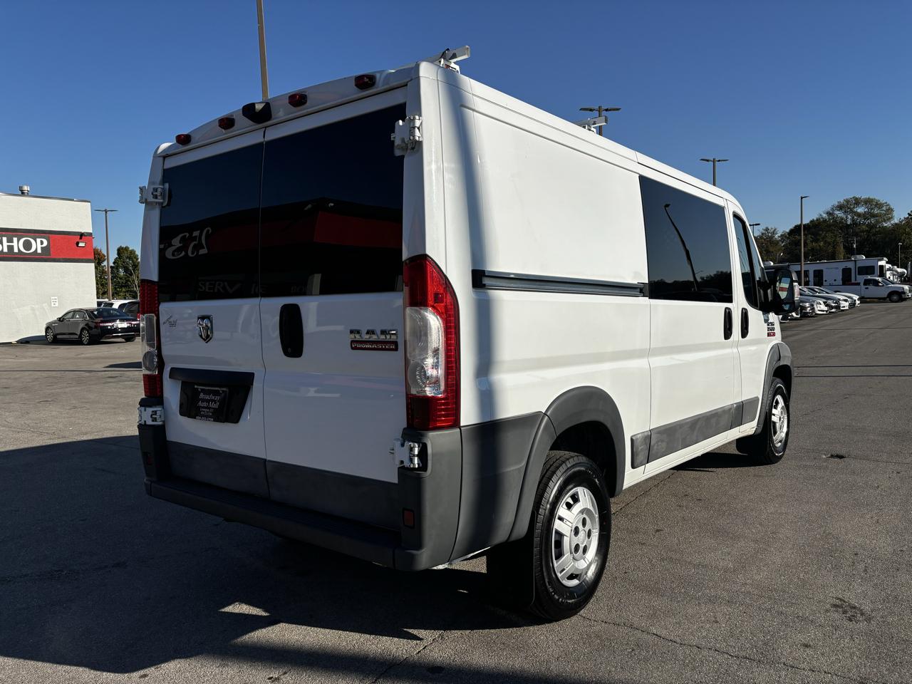 RAM ProMaster Cargo Van 1500 Low Roof 136" WB 2017