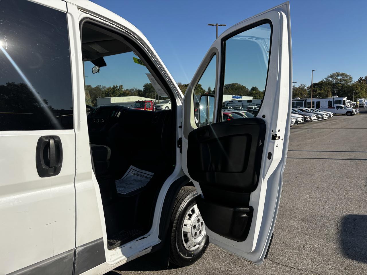 RAM ProMaster Cargo Van 1500 Low Roof 136" WB 2017