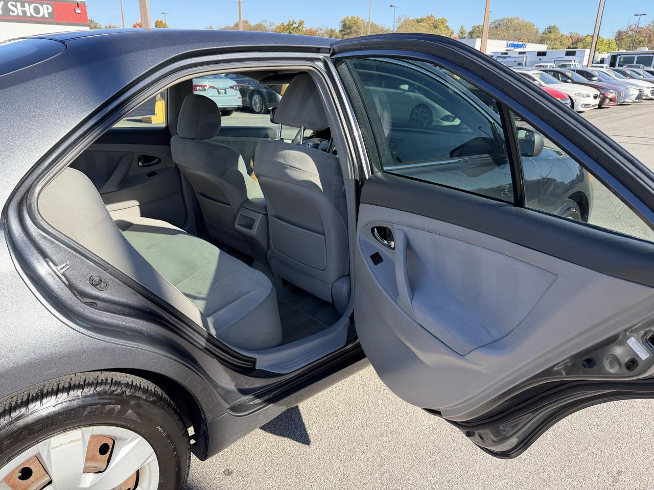 Toyota Camry LE 2007