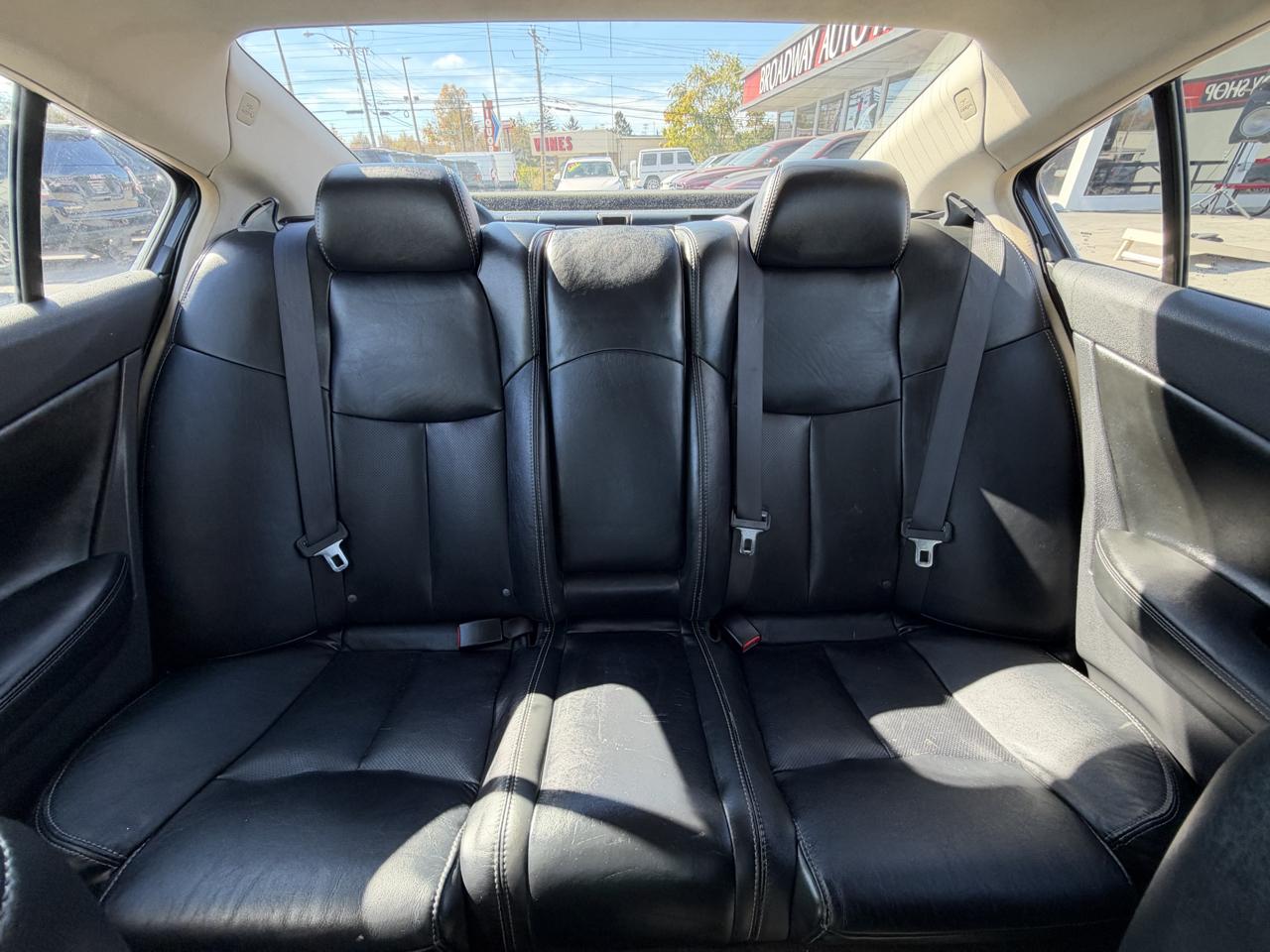 Nissan Maxima 4dr Sdn 3.5 SV w/Sport Pkg 2013