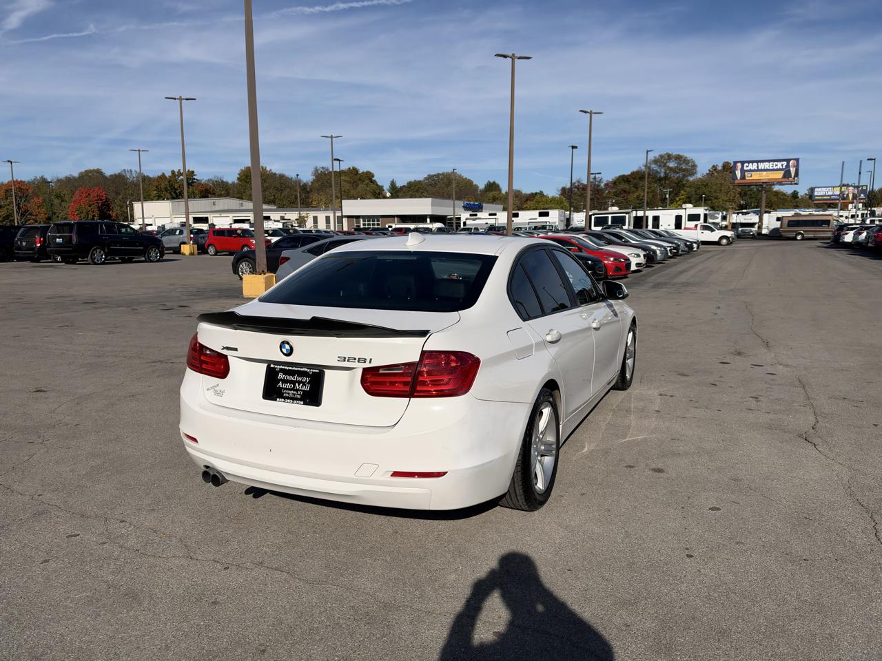BMW 3 Series 4dr Sdn 328i xDrive AWD SULEV 2013