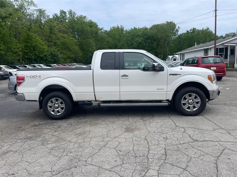Ford F-150 XL SuperCab 8-ft. Bed 4WD 2011