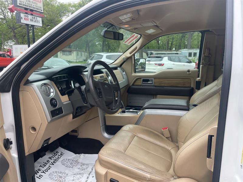 Ford F-150 XL SuperCab 8-ft. Bed 4WD 2011