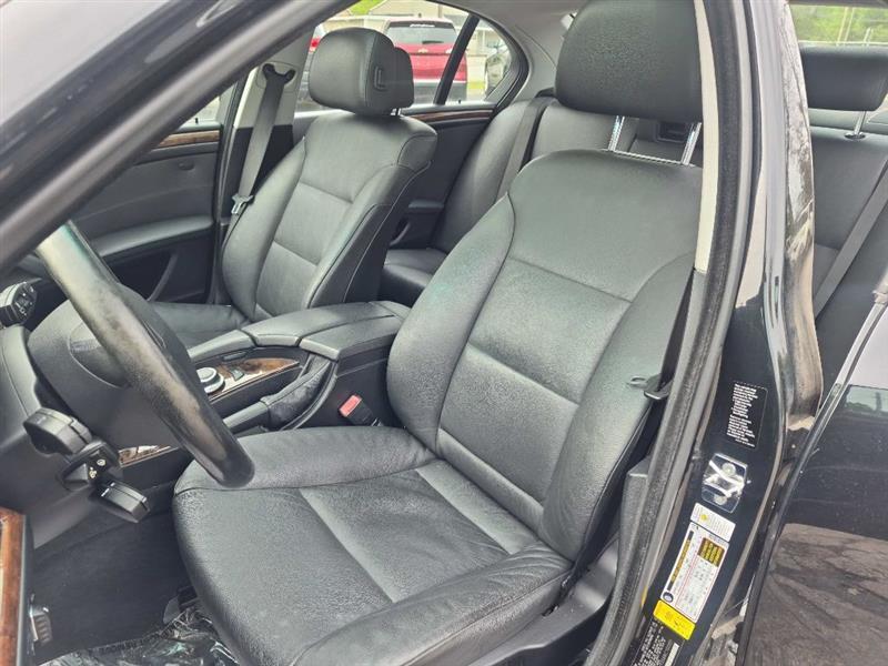 BMW 5-Series 535xi 2008