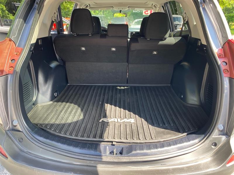 Toyota RAV4 XLE AWD 2015