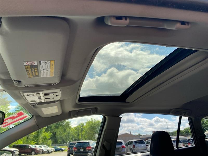 Toyota RAV4 XLE AWD 2015