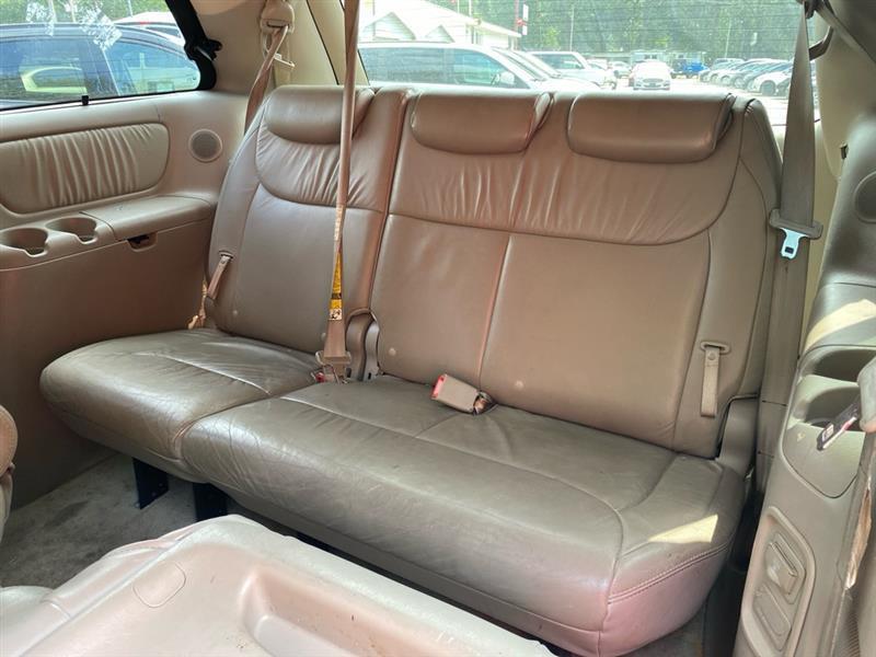 Toyota Sienna XLE AWD 2009