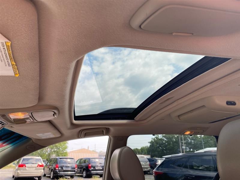 Toyota Sienna XLE AWD 2009