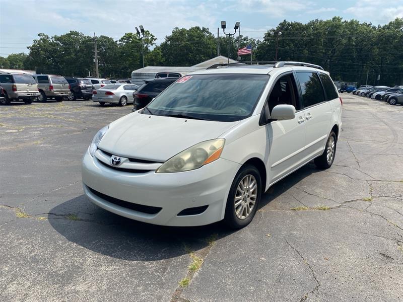 2009 Toyota Sienna XLE AWD