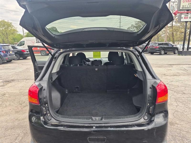 Mitsubishi Outlander Sport ES 2WD 2014
