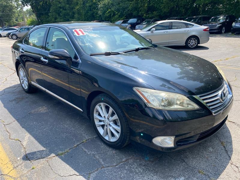 Lexus ES 350 Sedan 2011