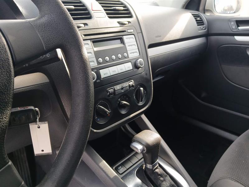 Volkswagen Jetta S 2009