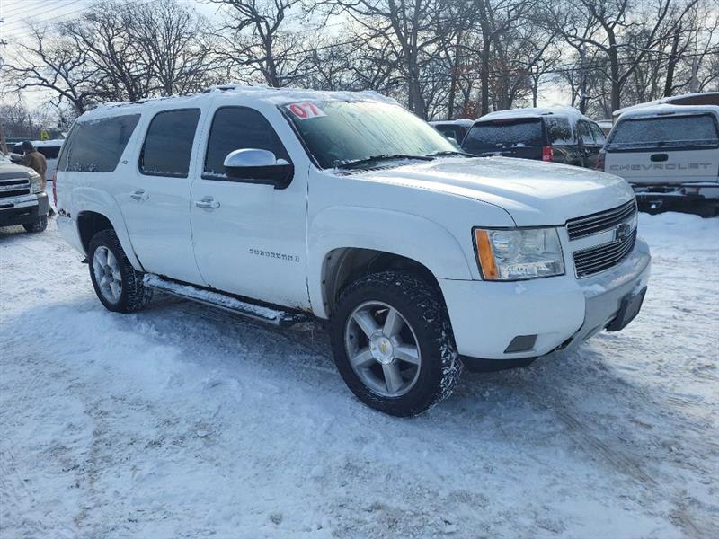 Chevrolet Suburban LS 1500 4WD 2007