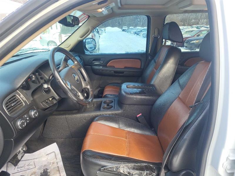 Chevrolet Suburban LS 1500 4WD 2007