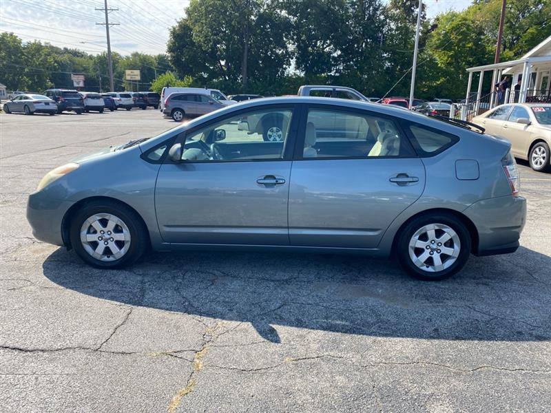 2005 Toyota Prius Base