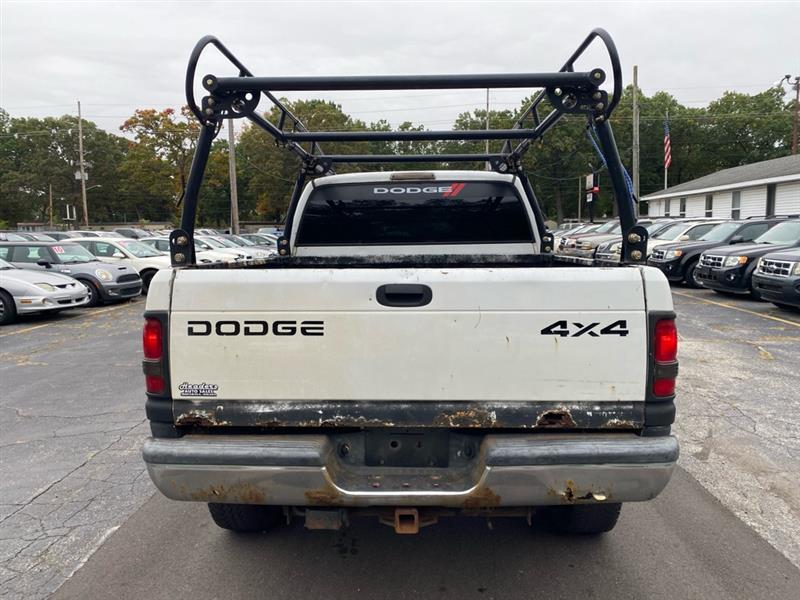 Dodge Ram 1500 Quad Cab Short Bed 4WD 2001