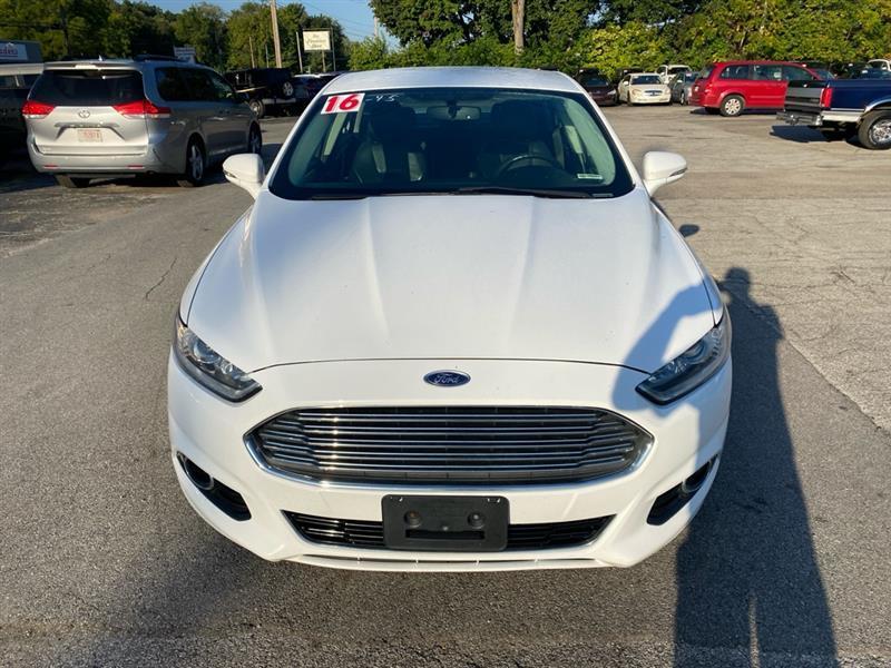 Ford Fusion Titanium 2016