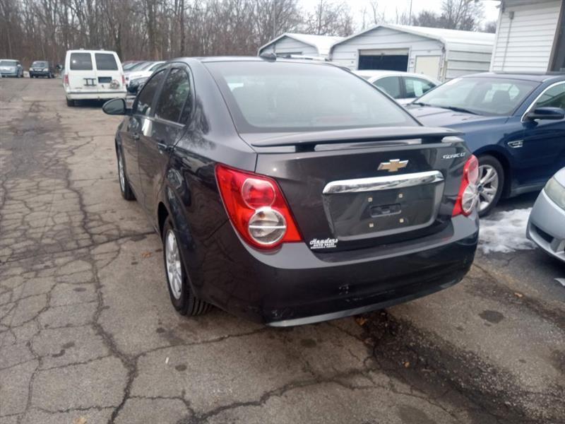 Chevrolet Sonic LT Auto Sedan 2016