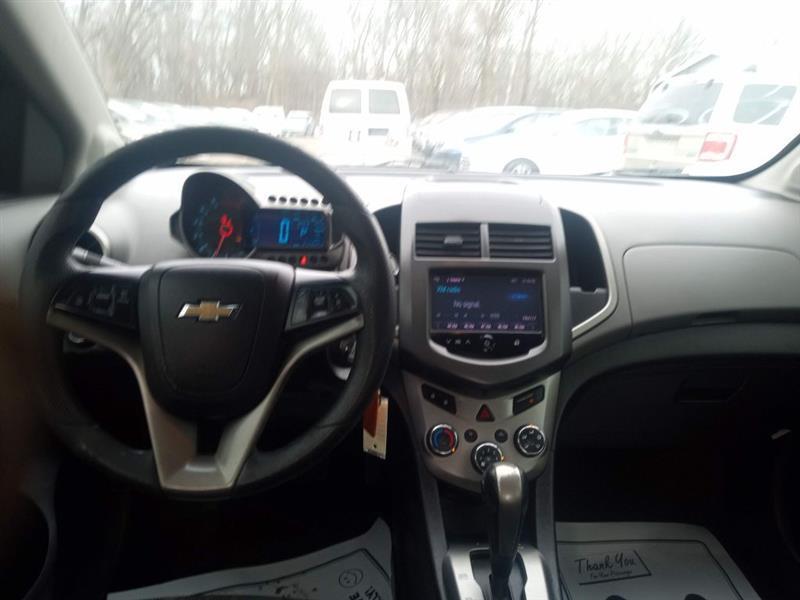 Chevrolet Sonic LT Auto Sedan 2016