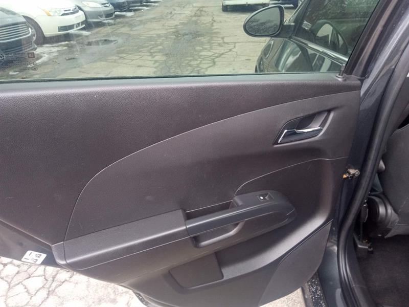 Chevrolet Sonic LT Auto Sedan 2016