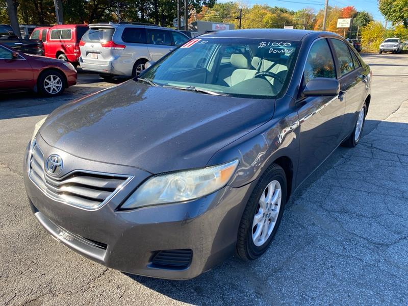 2011 Toyota Camry Base 6-Spd AT