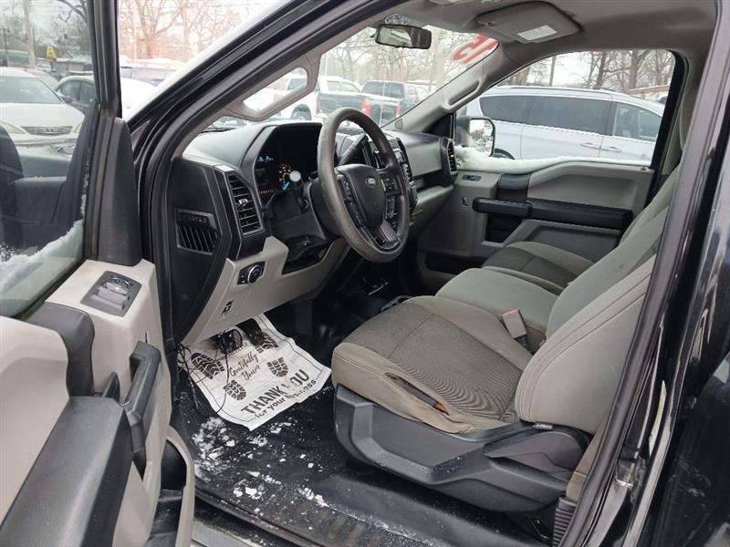Ford F-150 XL SuperCrew 5.5-ft. Bed 4WD 2015